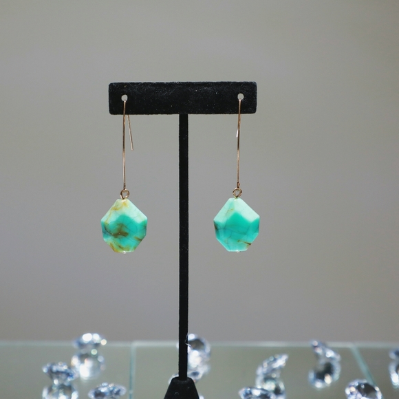 New York and Company Earrings - Picture 3 of 7